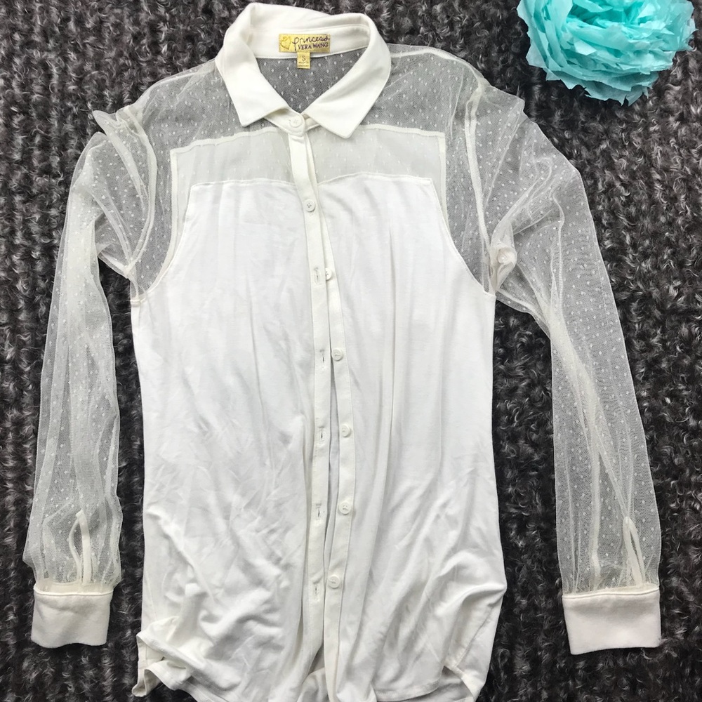 Princess Vera Wang size small woman’s blouse